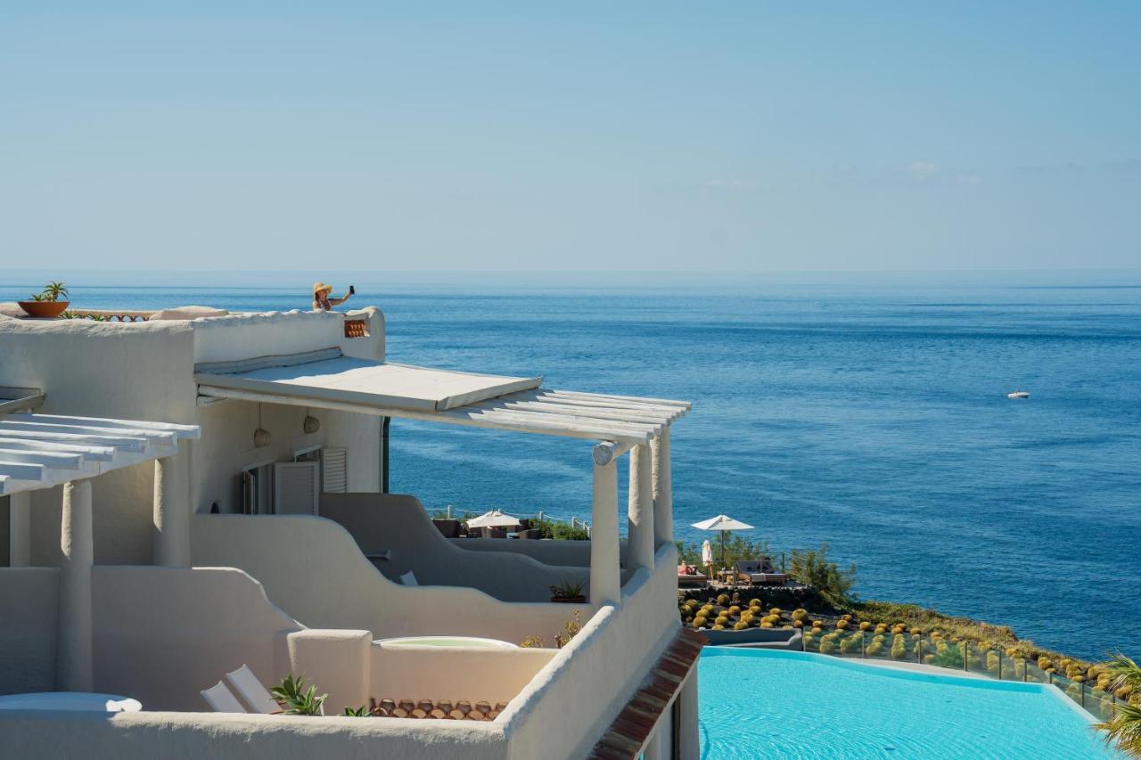 Therasia Resort Sea And Spa - The Leading Hotels Of The World Вулкано Экстерьер фото